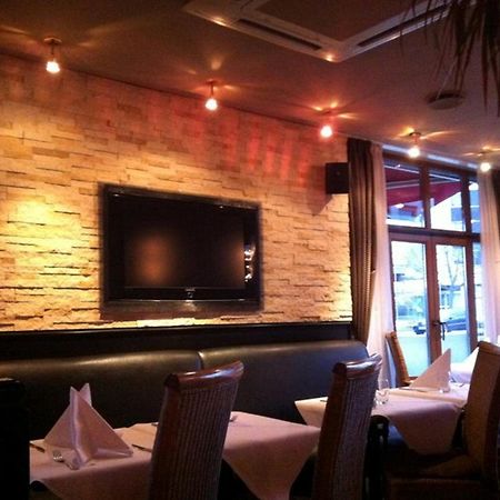 Dm Hotel Forbach Ngoại thất bức ảnh